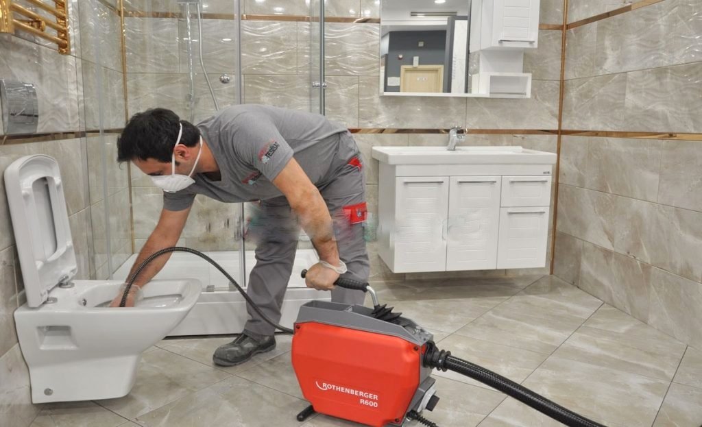 Tuvalet Tıkanıklığı Açma